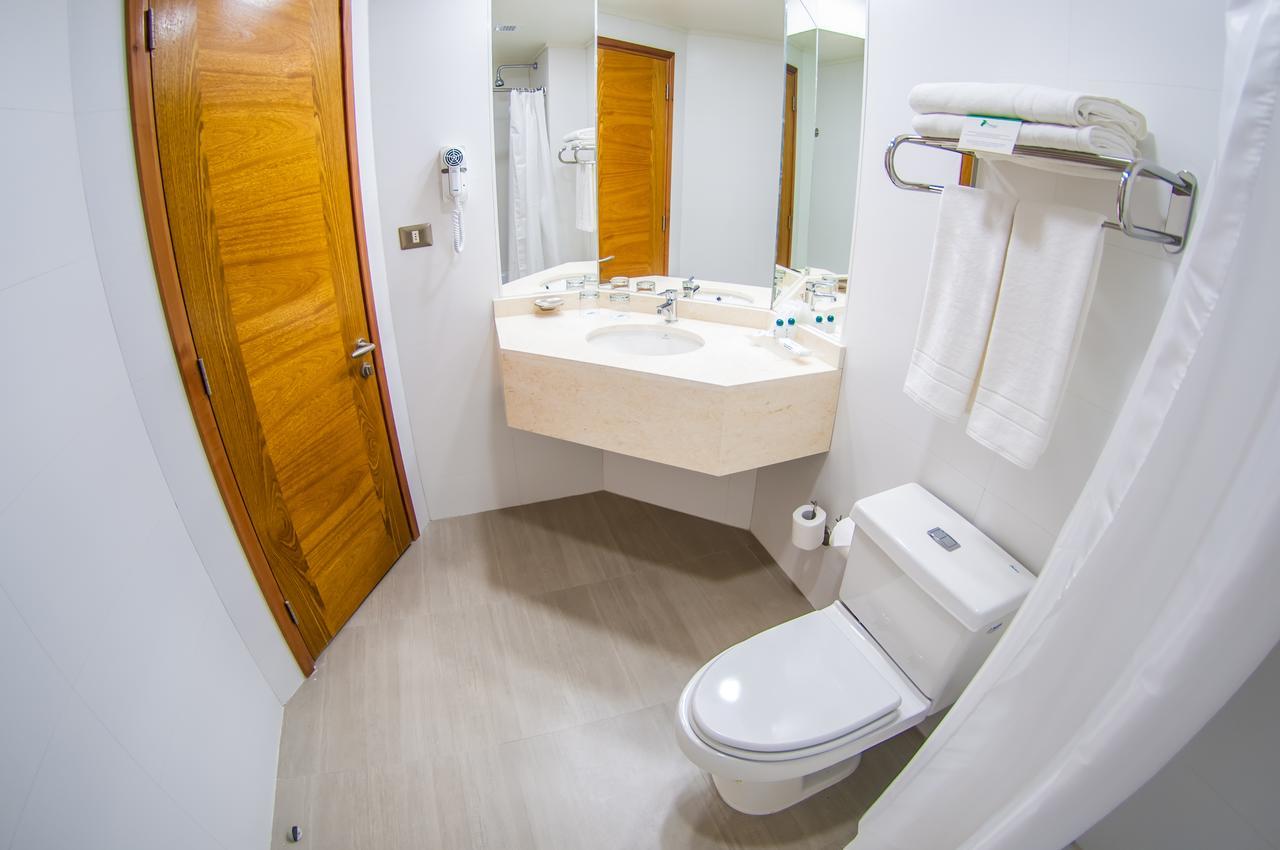 Hotel Diego De Almagro Курико Экстерьер фото